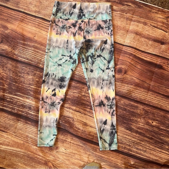 Onzie Pants - Women’s Onzie Legging Tye Dye Size L